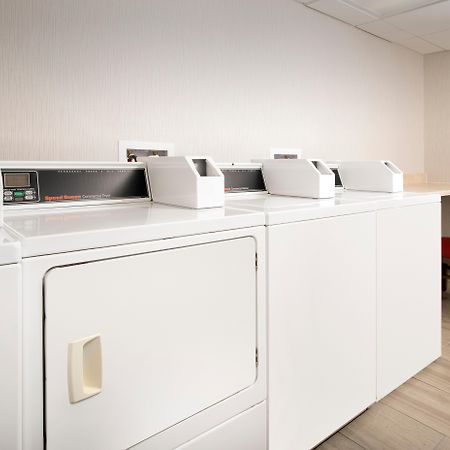 Holiday Inn Express & Suites Baltimore - BWI Airport North By Ihg Linthicum Dış mekan fotoğraf